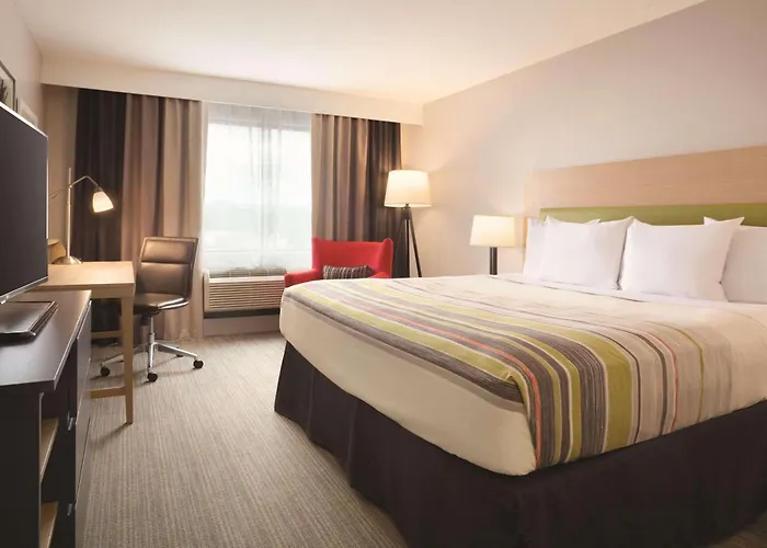 Country Inn & Suites By Radisson, Monterey Beachfront-Marina, Ca