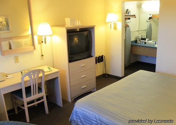 Country & By Radisson, Monterey Beachfront-marina, Ca Hotel
