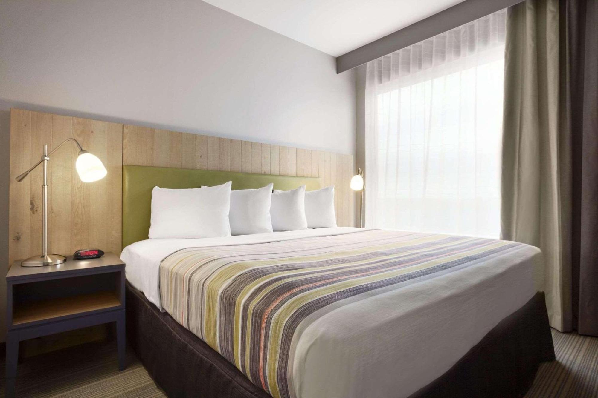 Country & By Radisson, Monterey Beachfront-marina, Ca 2* Marina