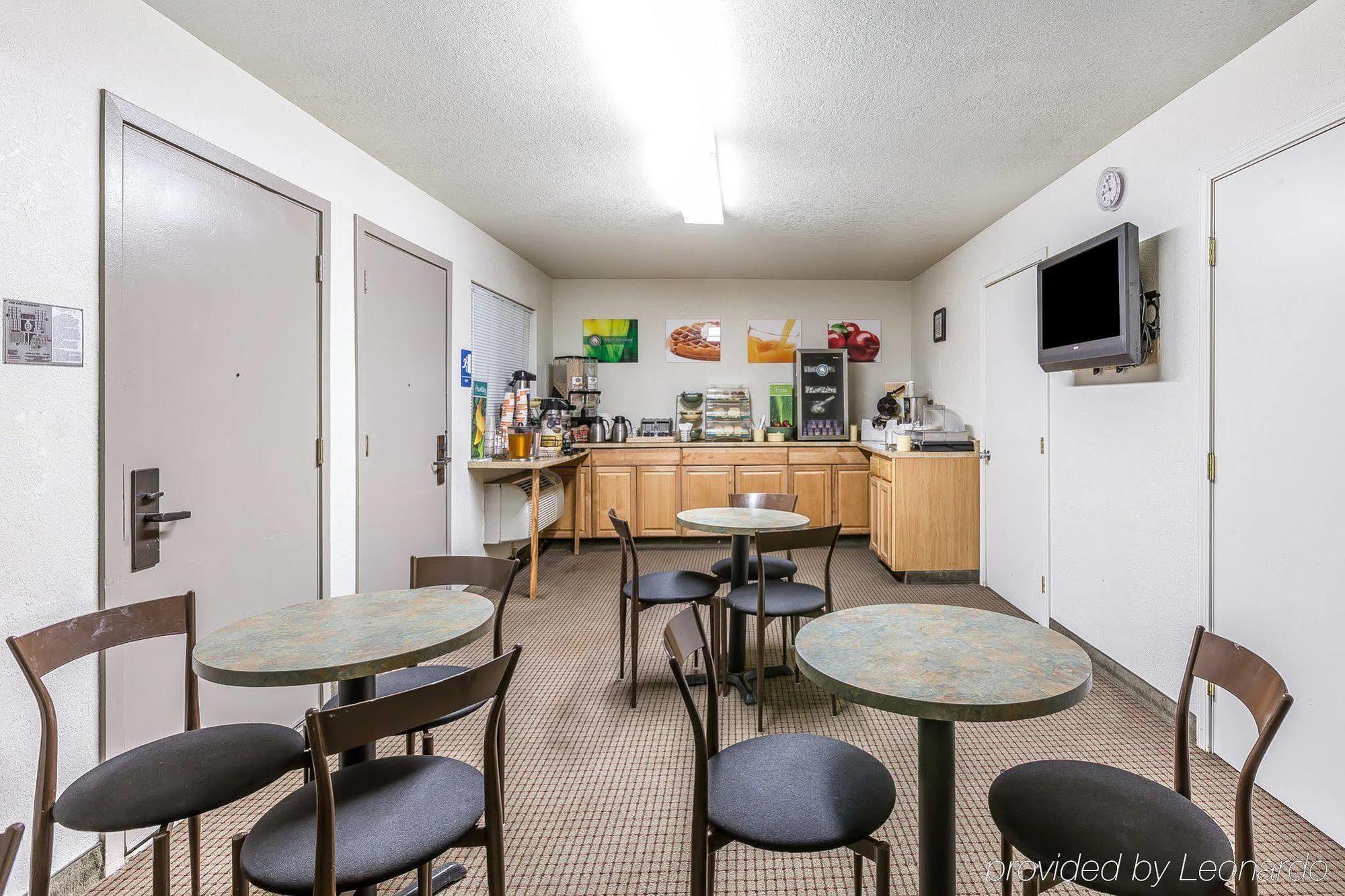 Country & By Radisson, Monterey Beachfront-marina, Ca Hotel Marina